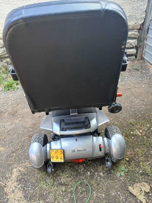 scuter electric carucior electric handicap dizabilitati