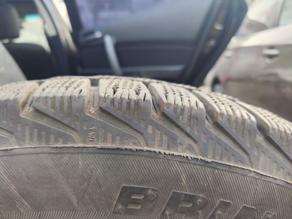 Продам резину на 16