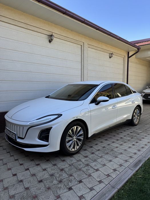 Hongqi eqm5 500Km 2025 йил Аренда викуп бор