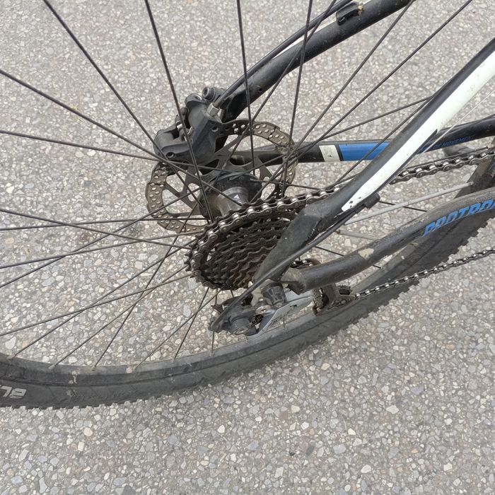 Bicicletă MTB 27.5 cu frâne hidraulice