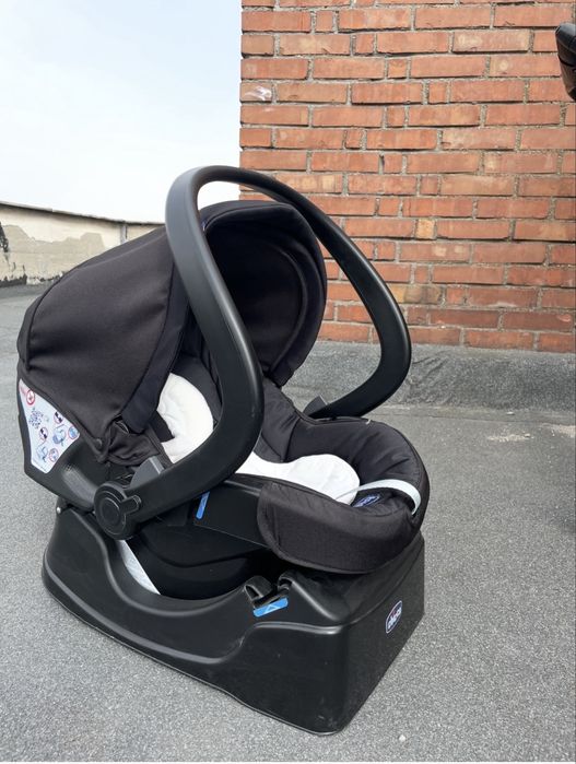 Бебешка количка chicco