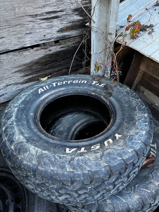 Гуми 31ци All terrain yusta
