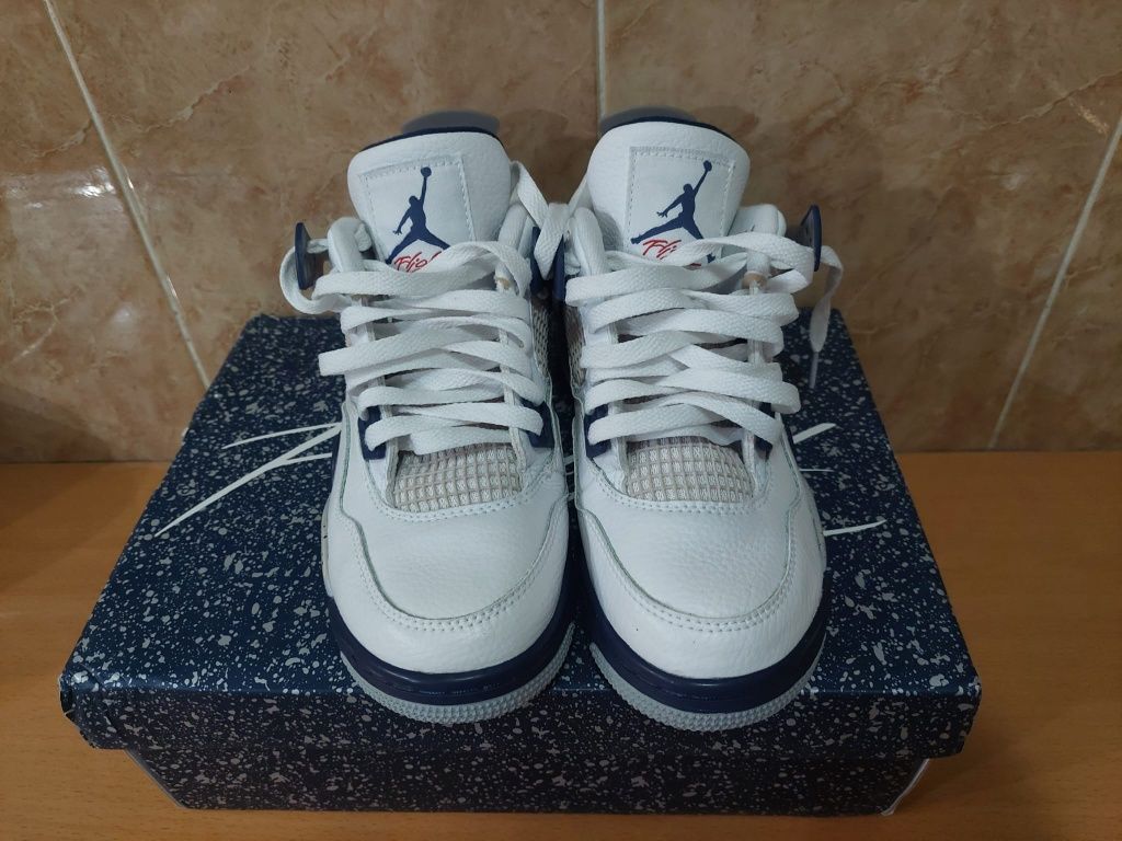 Jordan 4 midnight navy blue