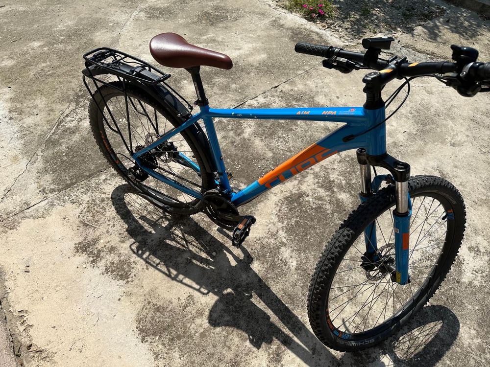 Vand bicicleta BULLS si CUBE