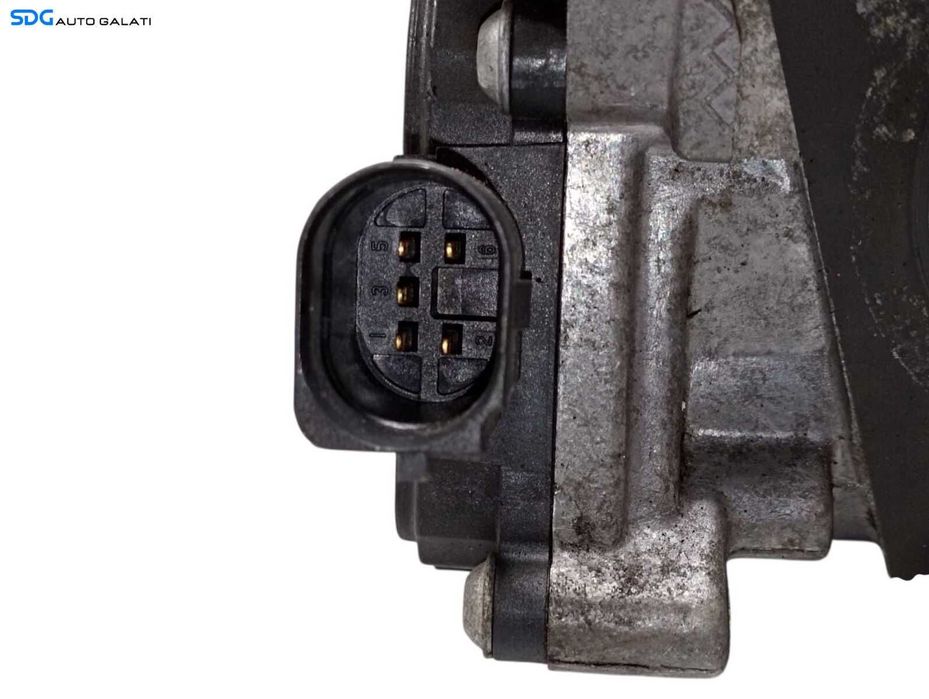 EGR Volkswagen Passat B8 2.0 TDI DTUA DBGA CUPA DTRA DFEA CUAA DFGA CRLB DSRA DSRB DTSB DTSA DFHA DFCA DDAA 2015 - 2020 Cod 04L131501R [M4218]