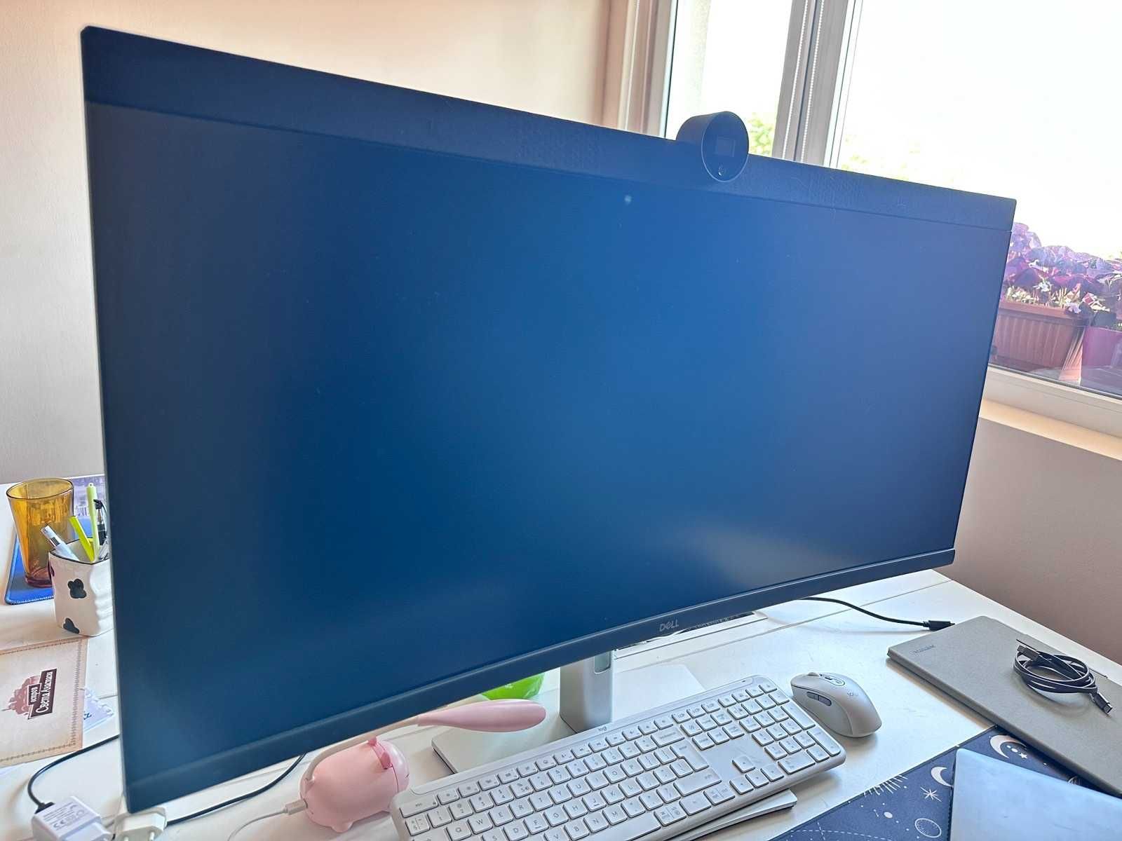 Монитор Dell 34'' P3424WEB с гаранция до октомври 2026