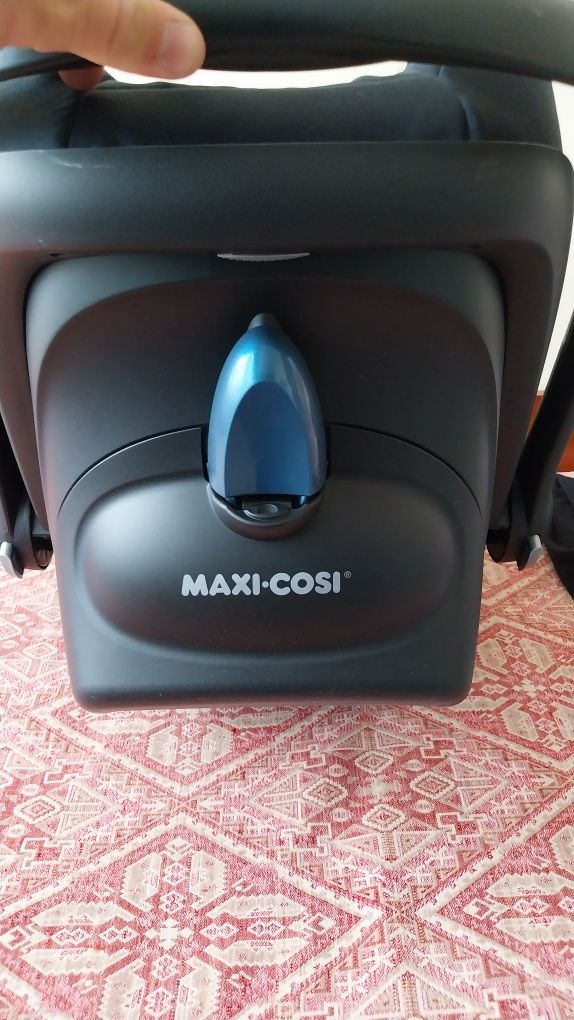 Столче за кола Maxi-Cosi