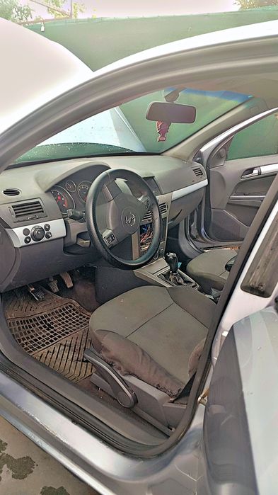 Vând Opel astra h 1.7 cdti 101 cp sau schimb cu dubă