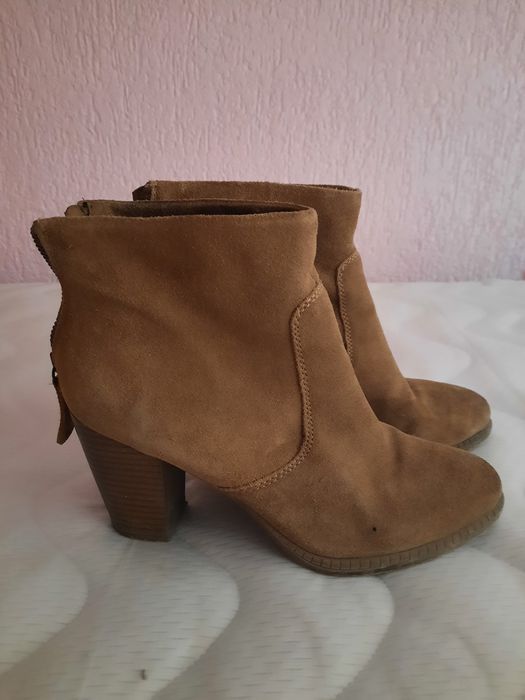 Боти от велур 38 номер