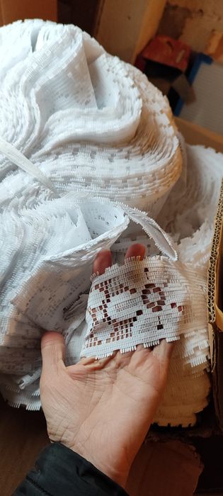 Дантела 7 см. 100 м.за 10 лв.