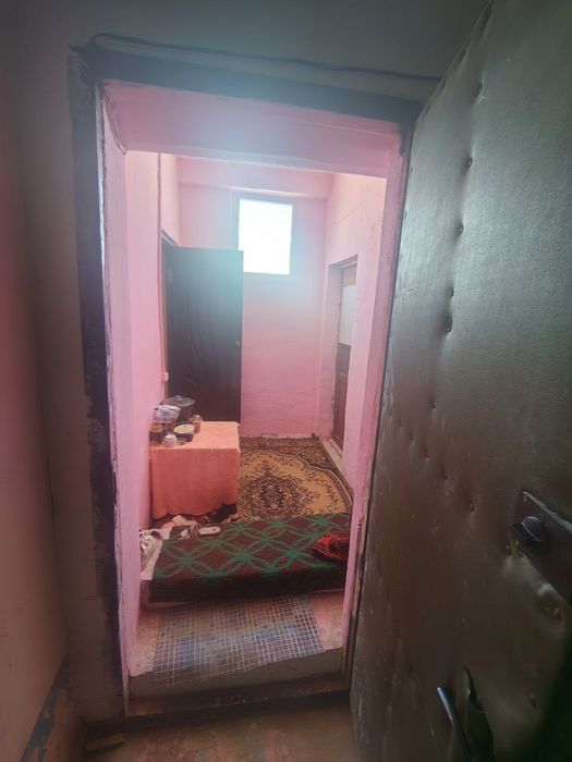 Продаётся 1 комнатная квартира в Чирчике