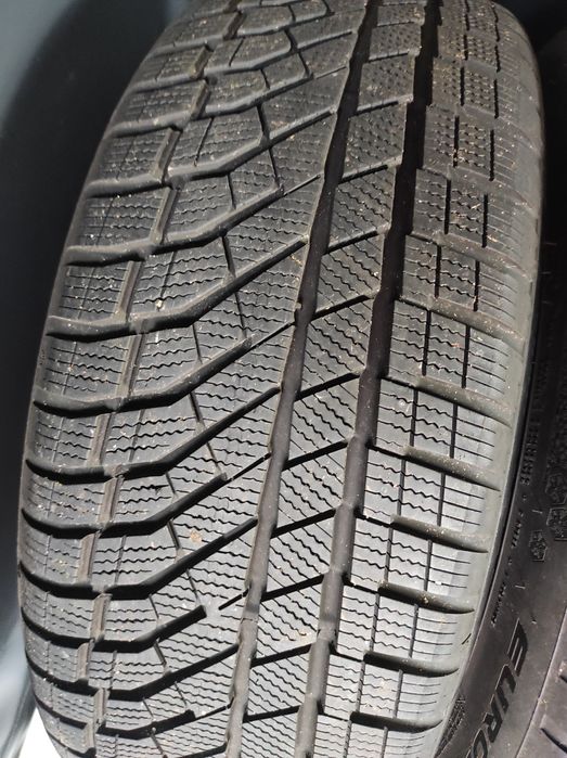 225/45/17 Falken 4бр