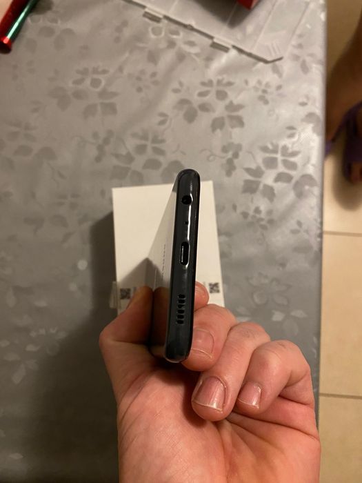 Vând piese Samsung A13 impecabil