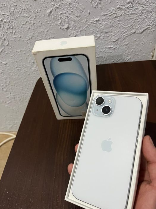 Продаю айфон 15 в идеалном сост полный комплект