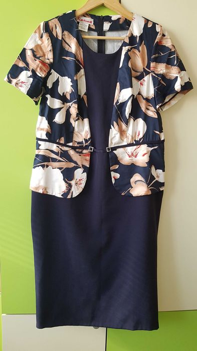 Дамска официална рокля