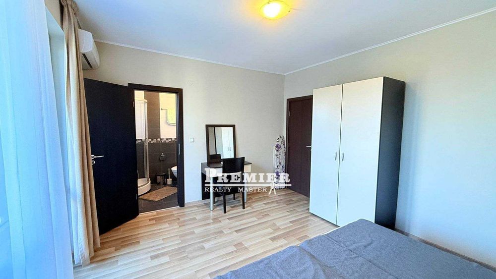Продава се Тристаен апартамент в к.к. Слънчев бряг - 110 кв.м за 1082 €/кв.м - Снимка #3