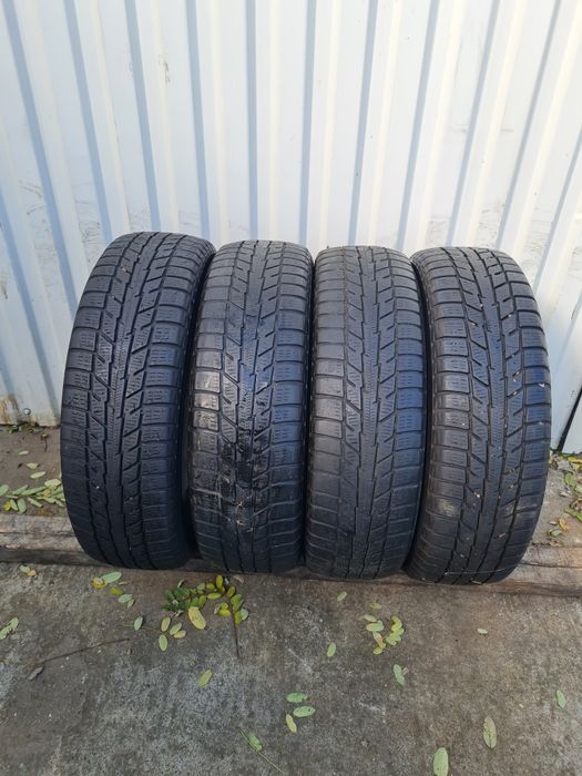 4 Anvelope de iarna*175/65R15*YOKOHAMA*LICHIDARE STOC*50 Lei Buc*
