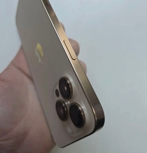 НОВ iPhone 16 Pro Max 512 GB Desert Titanium (има гаранция)