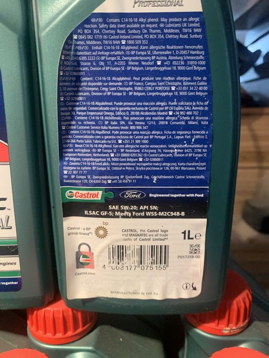 Ulei Castrol  5w-20 / recomandat pentru ford eco boost