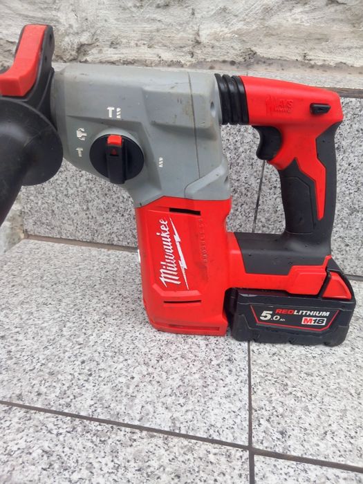 Milwaukee M18 BLH Перфоратор