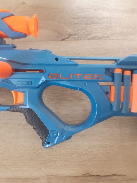 Vand pusca nerf eaglepoint ca si noua