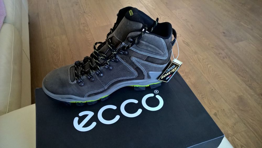 новые ботинки ECCO Terra размер 42