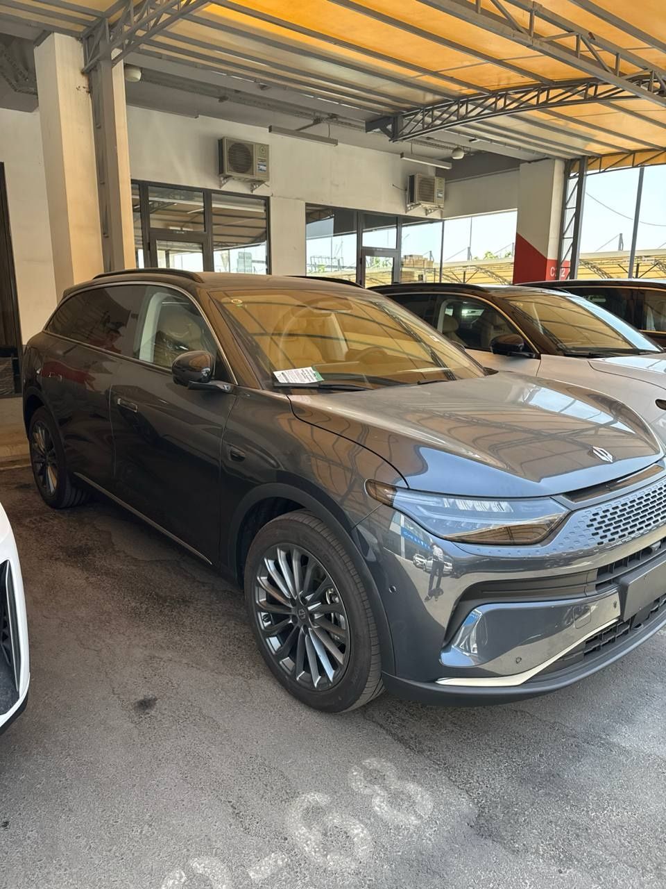 2025 Yil Leapmotor C11 SMART Gibrid Full Notariusga Tayyor