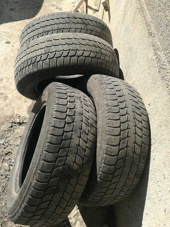 bridgestone blizzak 195/65/15 4броя 15лв