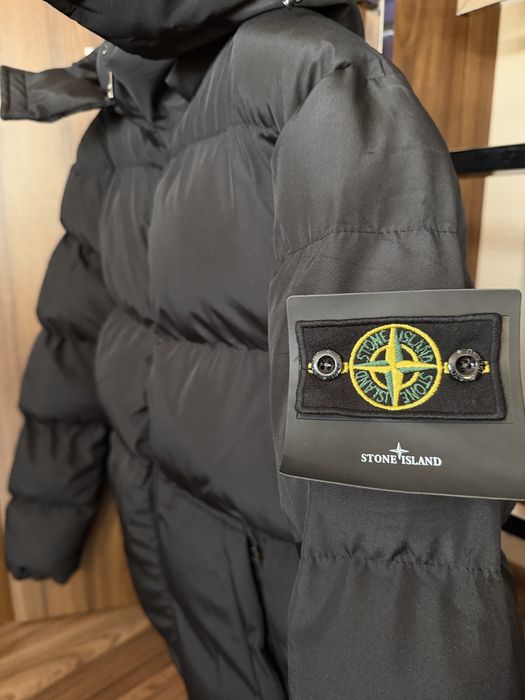 Geaca Stone Island iarna