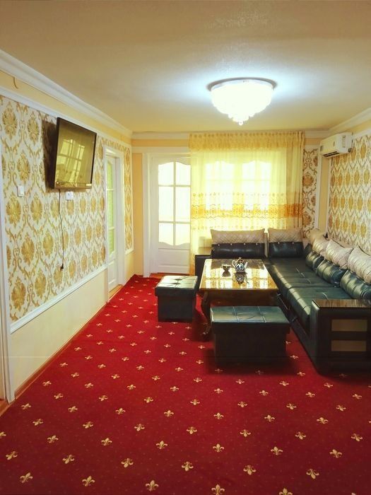 Аренда 3 хонали квартира. Регистонни рупарасида. Узимники