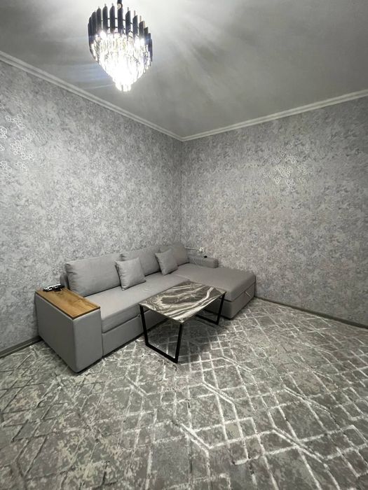 Продаю 1 комнатнаю квартиру срочно