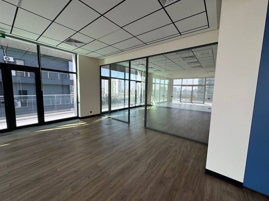 Аренда офис Бизнес центр 
Алайский рынок 630м2