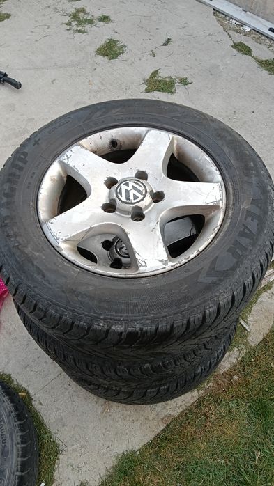 Vând jante R 17 Touareg 5x130