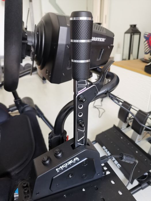 SimRacing Cockpit - Състезателен/ Рейсинг Симулатор