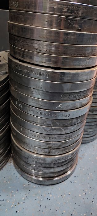 Задвышка ва  Шаравой Кранлар