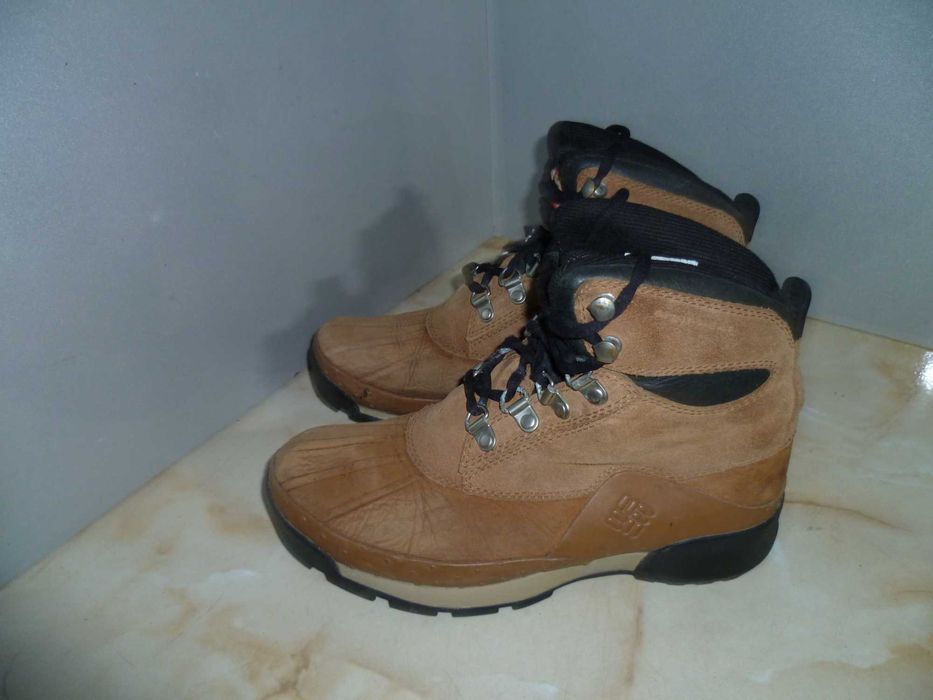 Columbia туристически боти