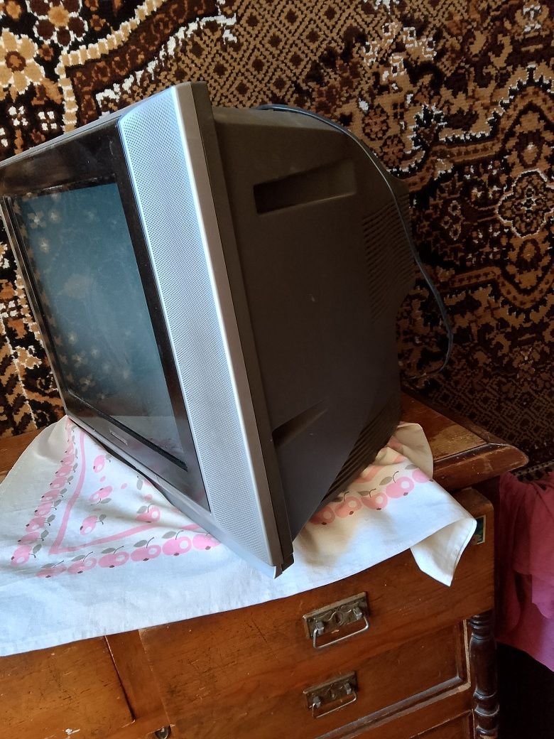 Продам телевизор PANASONIK