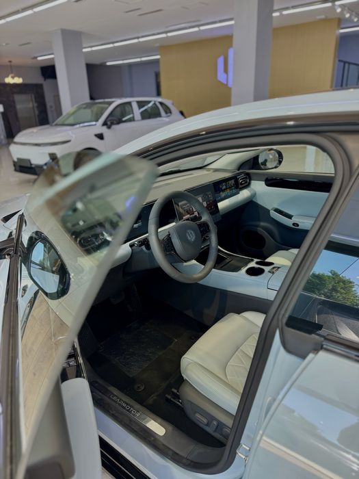 LEAPMOTOR C01 Smart+Dop opsiya Electra 525 km