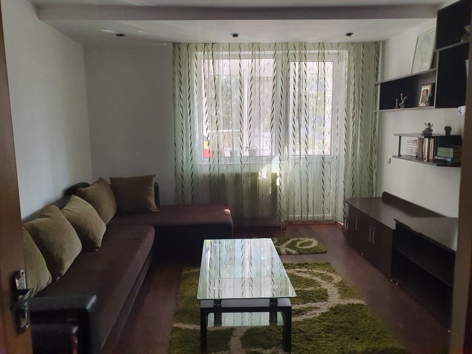 Apartament 2 camere decomandat,Aleea Unirii