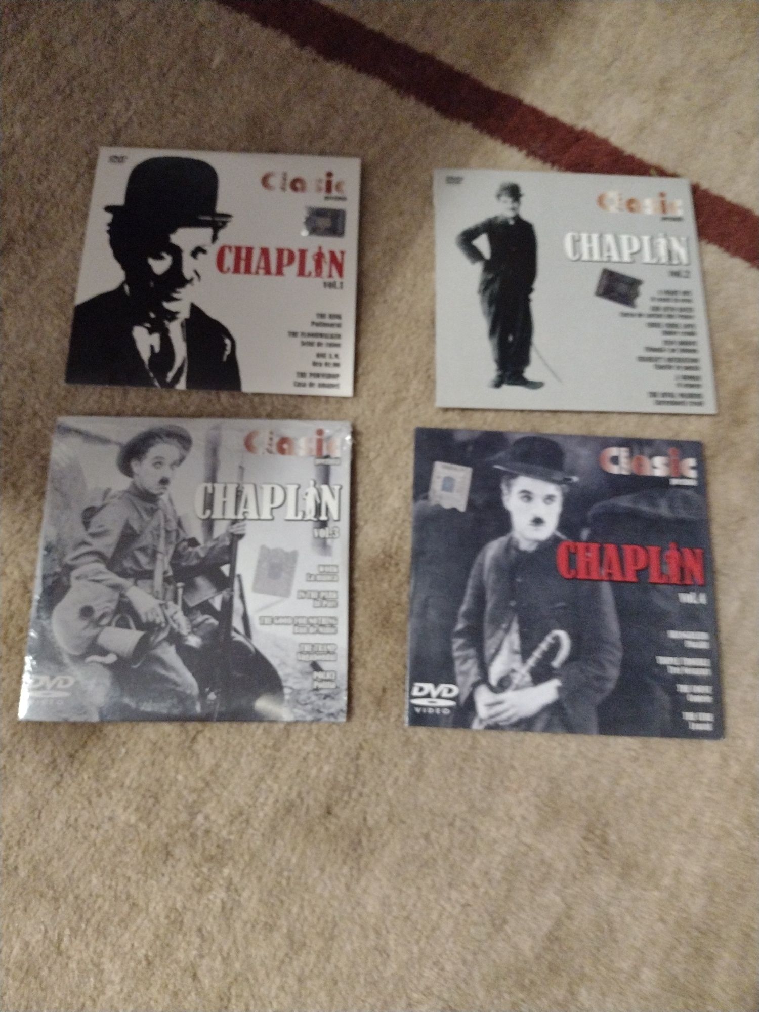 Charlie Chaplin  - 4 dvd-uri