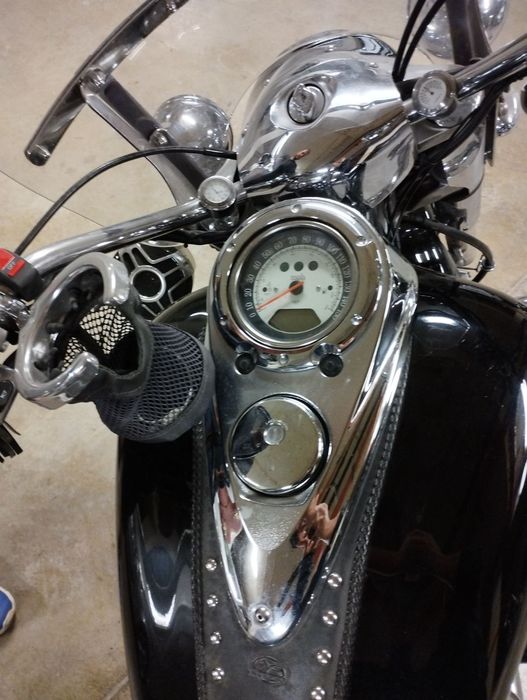 Продава се изгодно Kawasaki vulcan 2000 кубика