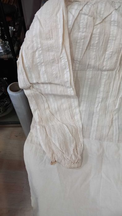 Мъжка риза за носия кенар