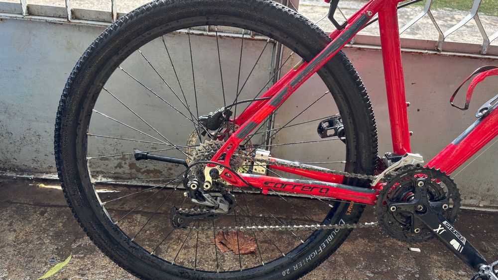 Продавам колело carrera kraken 27.5 red 2021