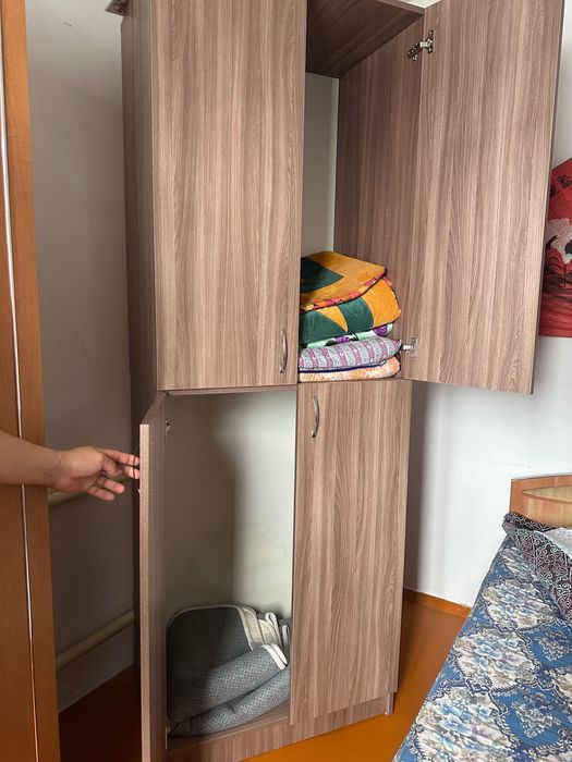 Продам шкаф в спальню