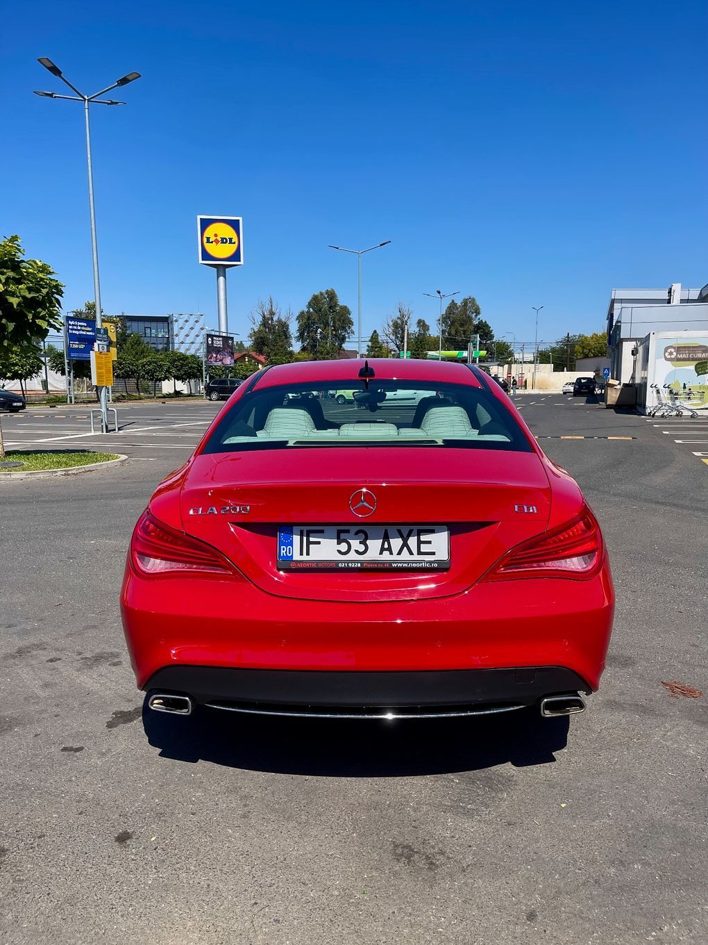 Mercedes-Benz CLA