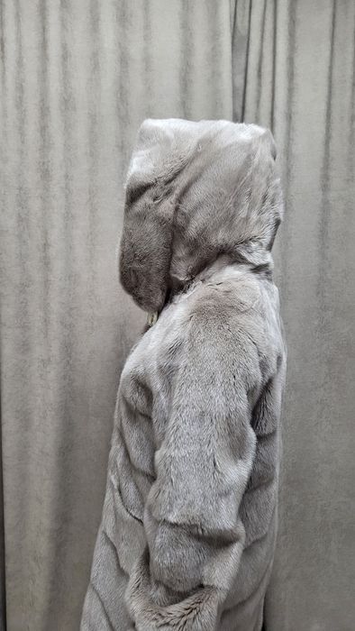 Продам  норковую шубу 44-46р.