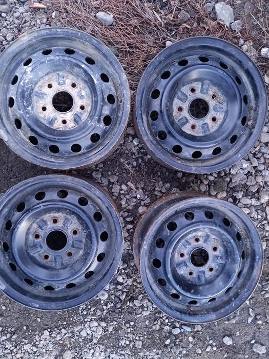 Продам диски на автомобиль