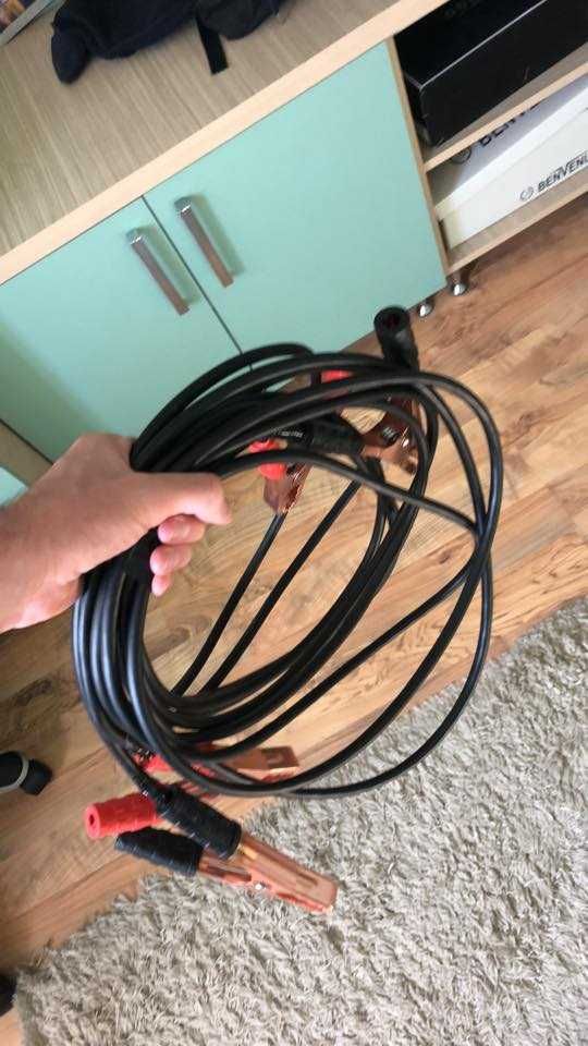 Cabluri de curent auto
