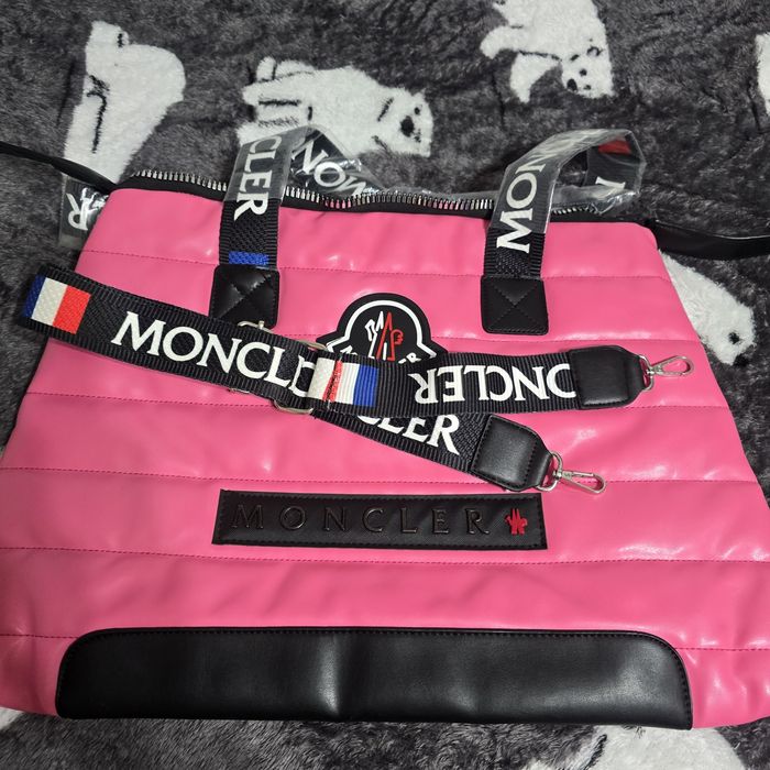 Дамски чанти от изкуствена кожа