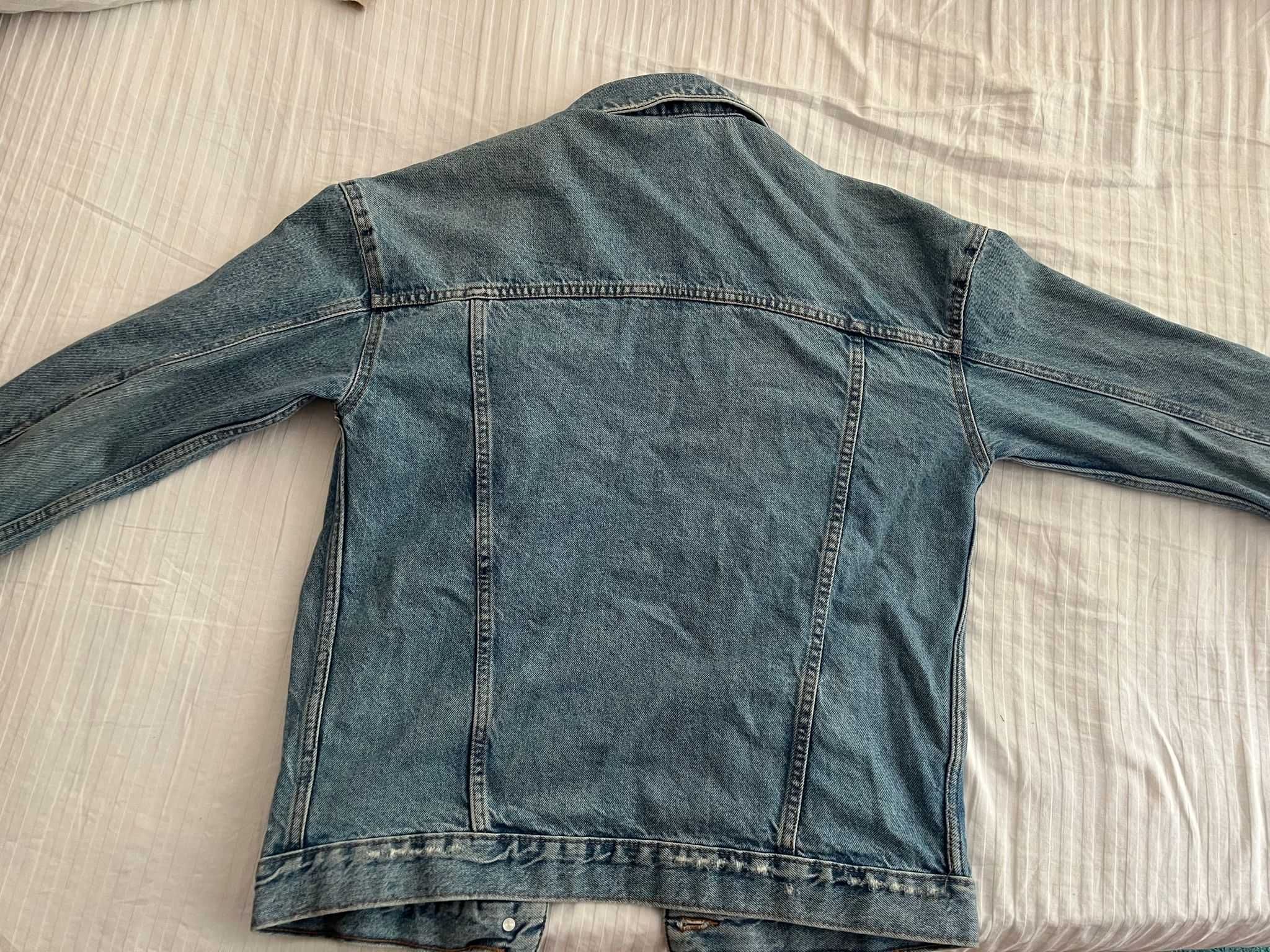 Jachetă de blugi oversized